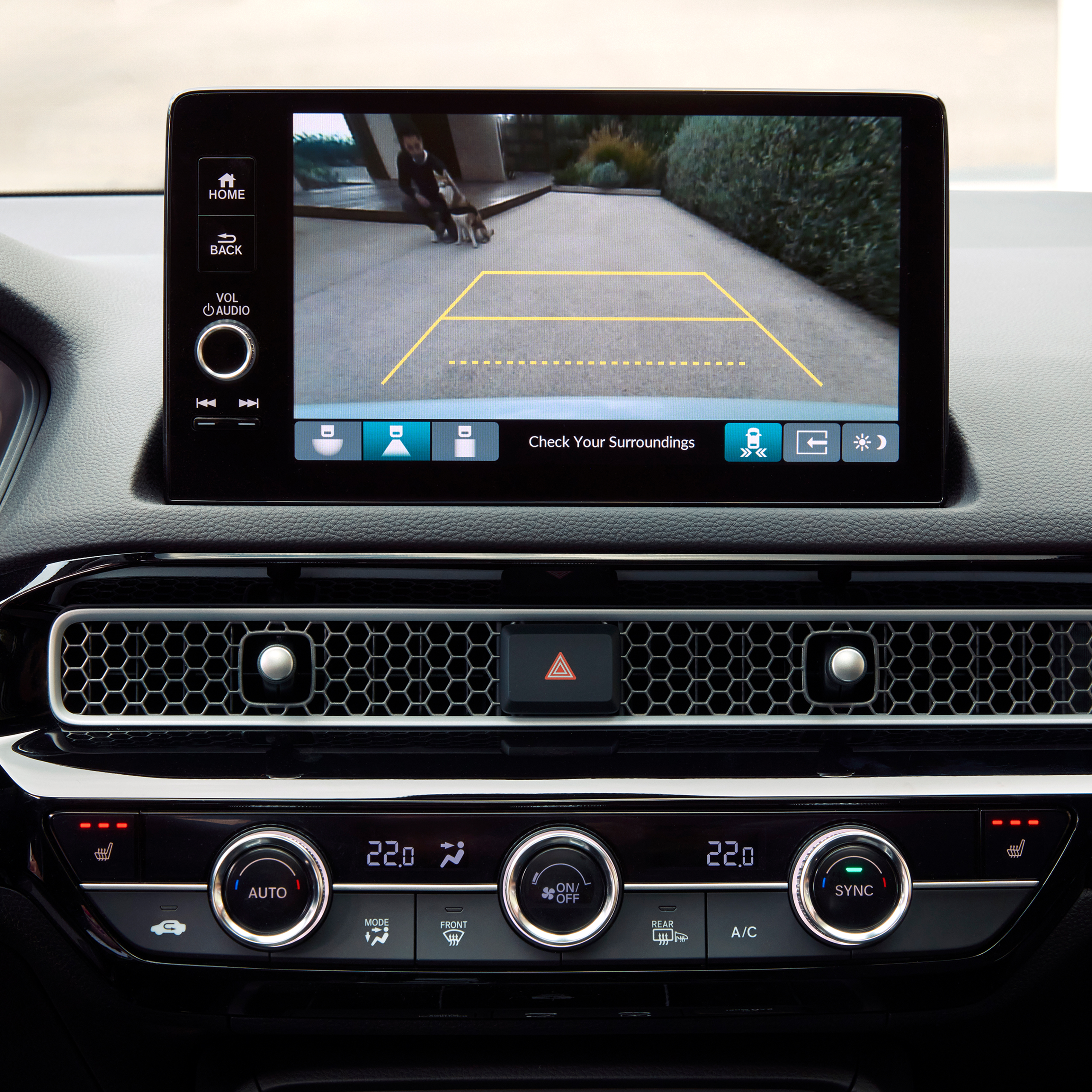 Close up of the Honda Civic Hybrid's display, showing the rearview camera.